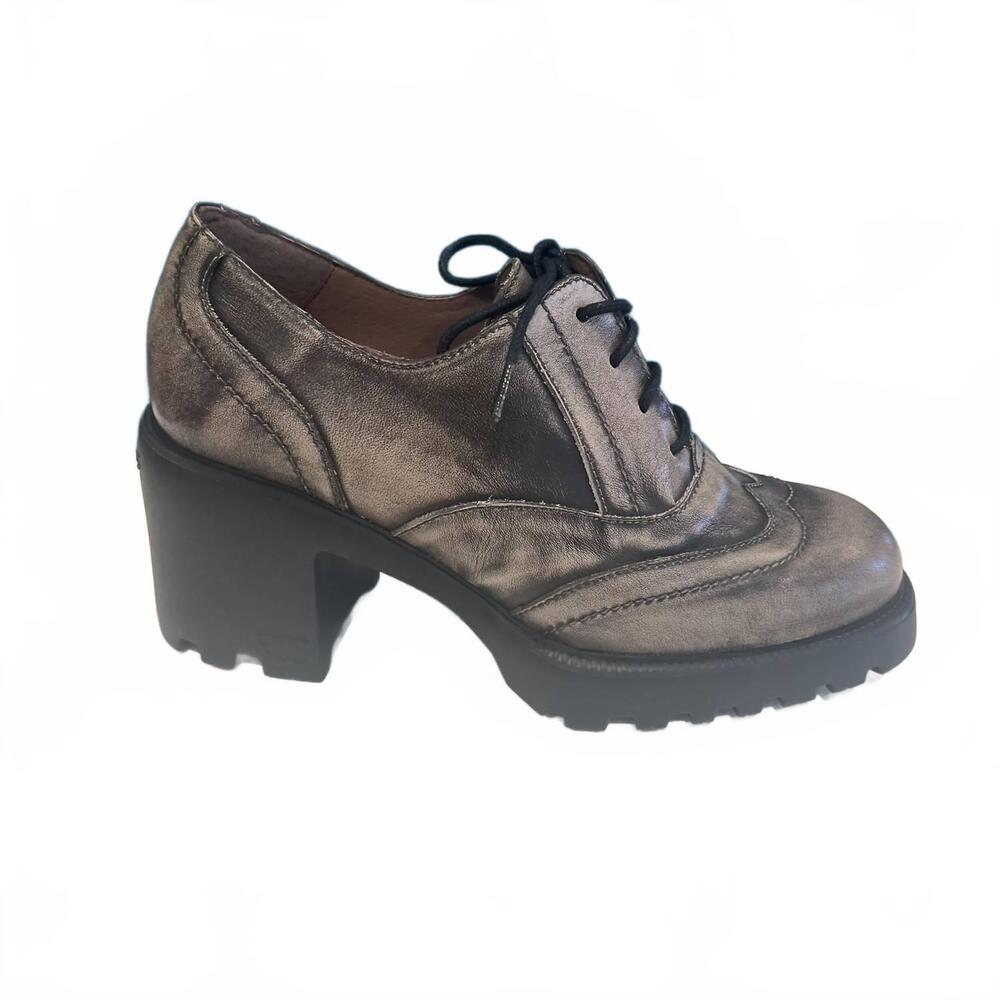 NEW WONDERS women's g-7202 heeled loafer in taupe